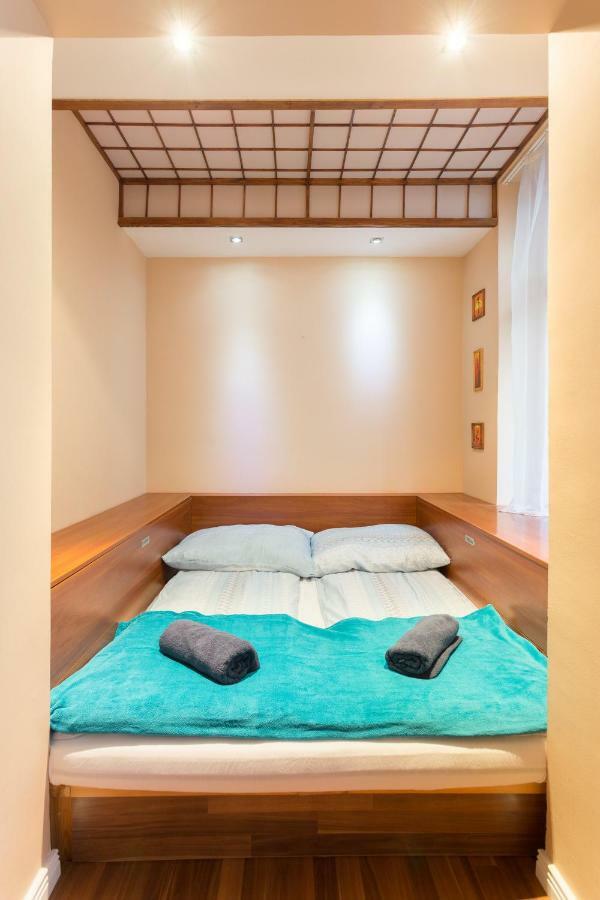 Super Nice Super Location - 2 Budapest Luaran gambar