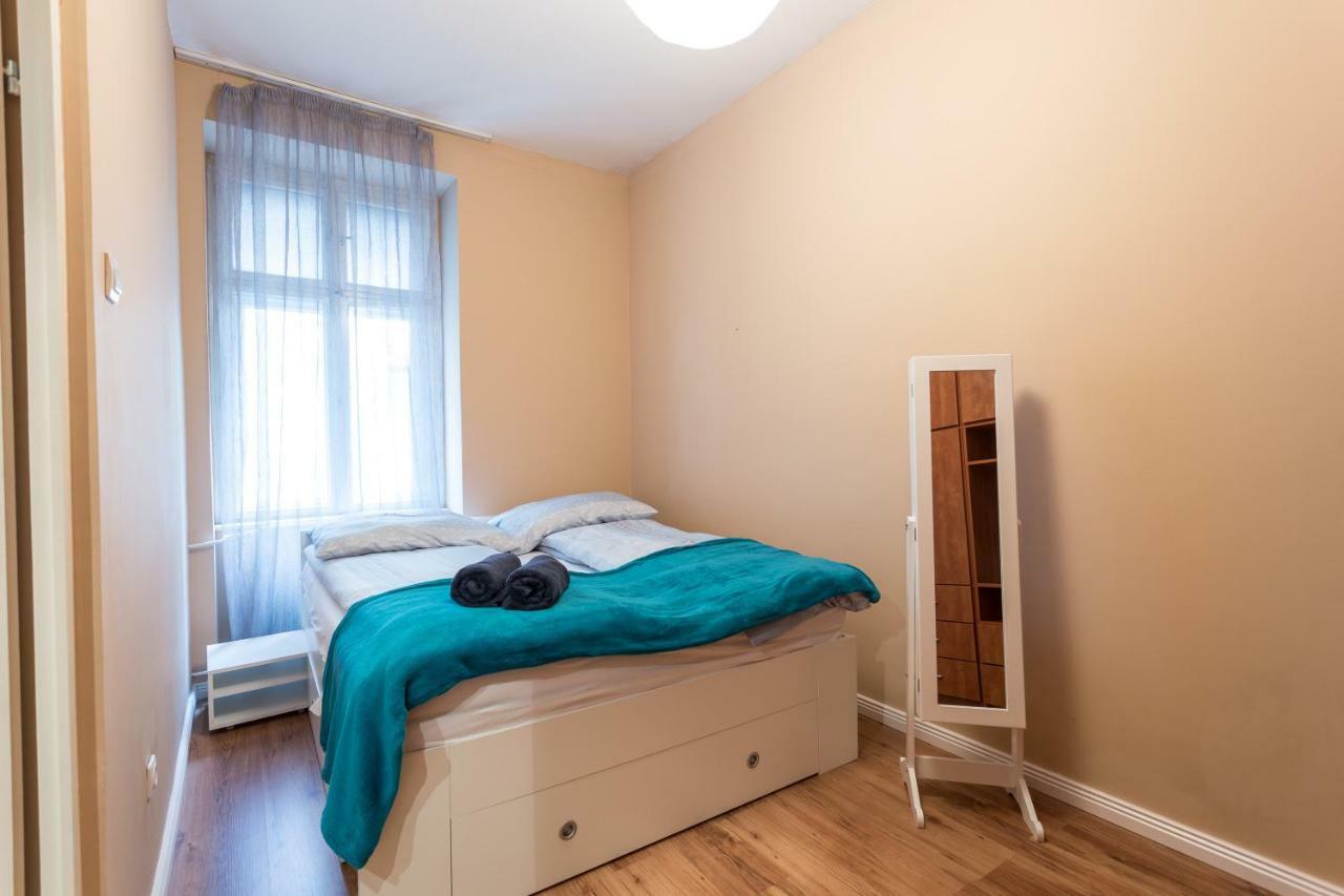 Super Nice Super Location - 2 Budapest Luaran gambar